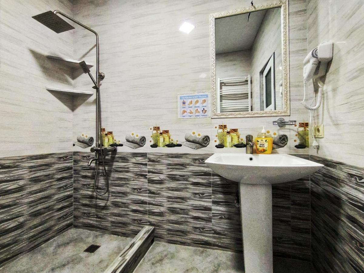 Sophia'S Guesthouse Kazbegi Dış mekan fotoğraf